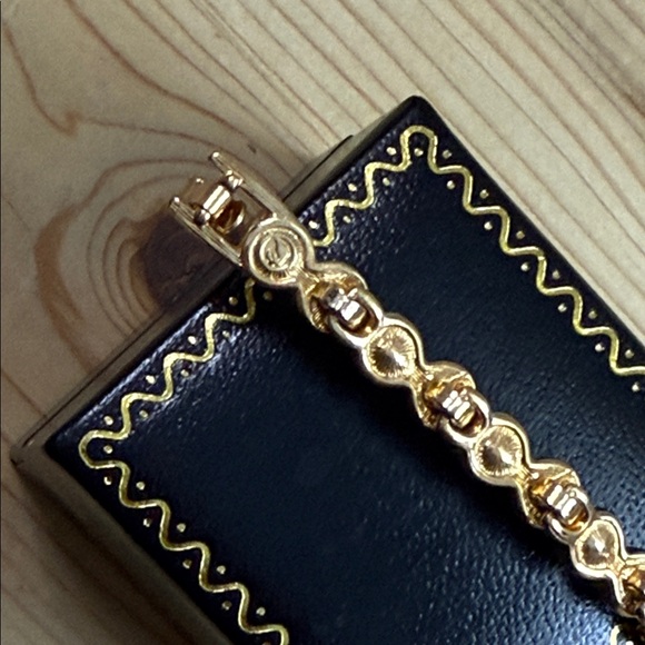 Swarovski Gold Crystal Round Bezel Bracelet vintage - Picture 3 of 4